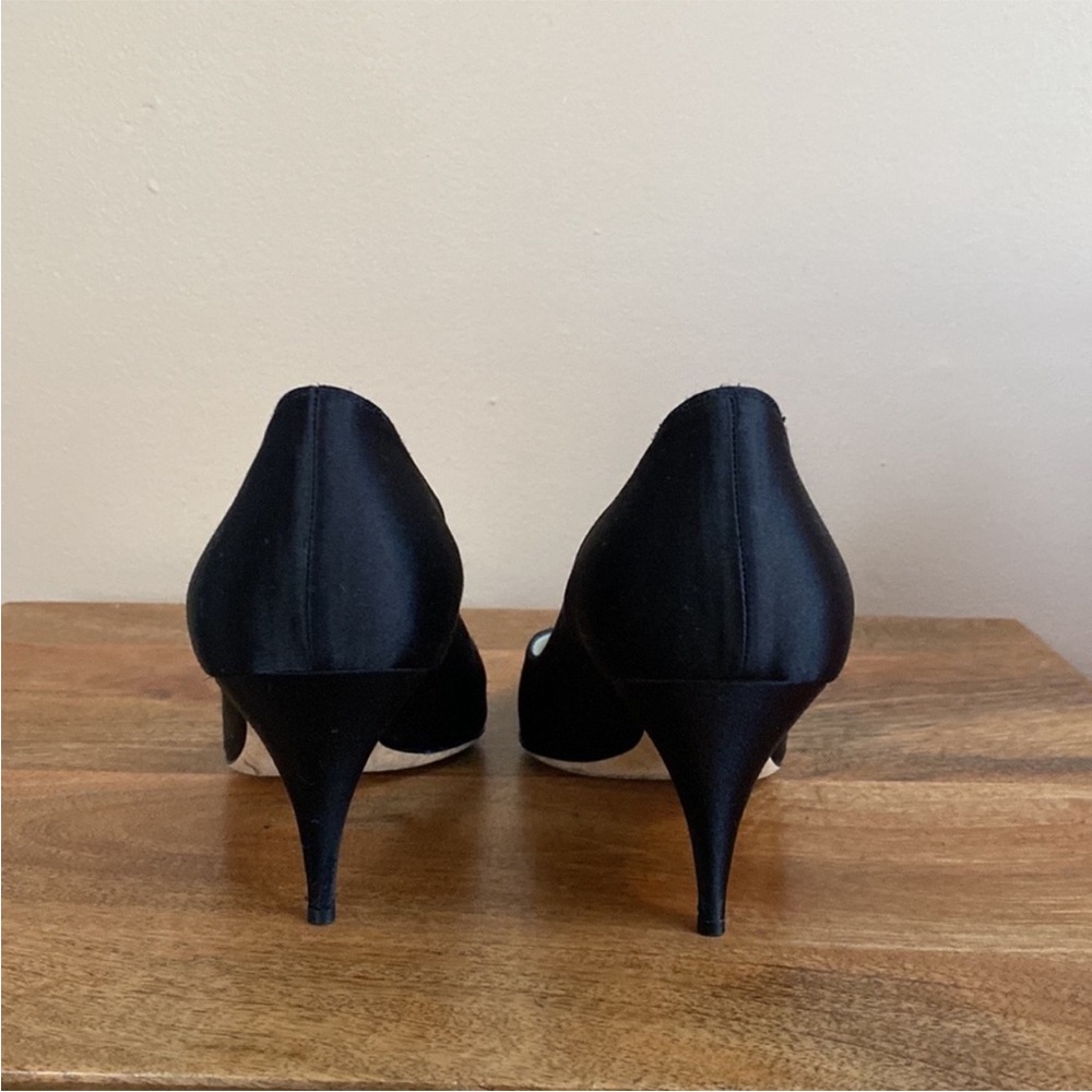 Classic Christian DIOR Black Satin Pointy Toe Kitten Heel Shoes - Picture 6 of 16